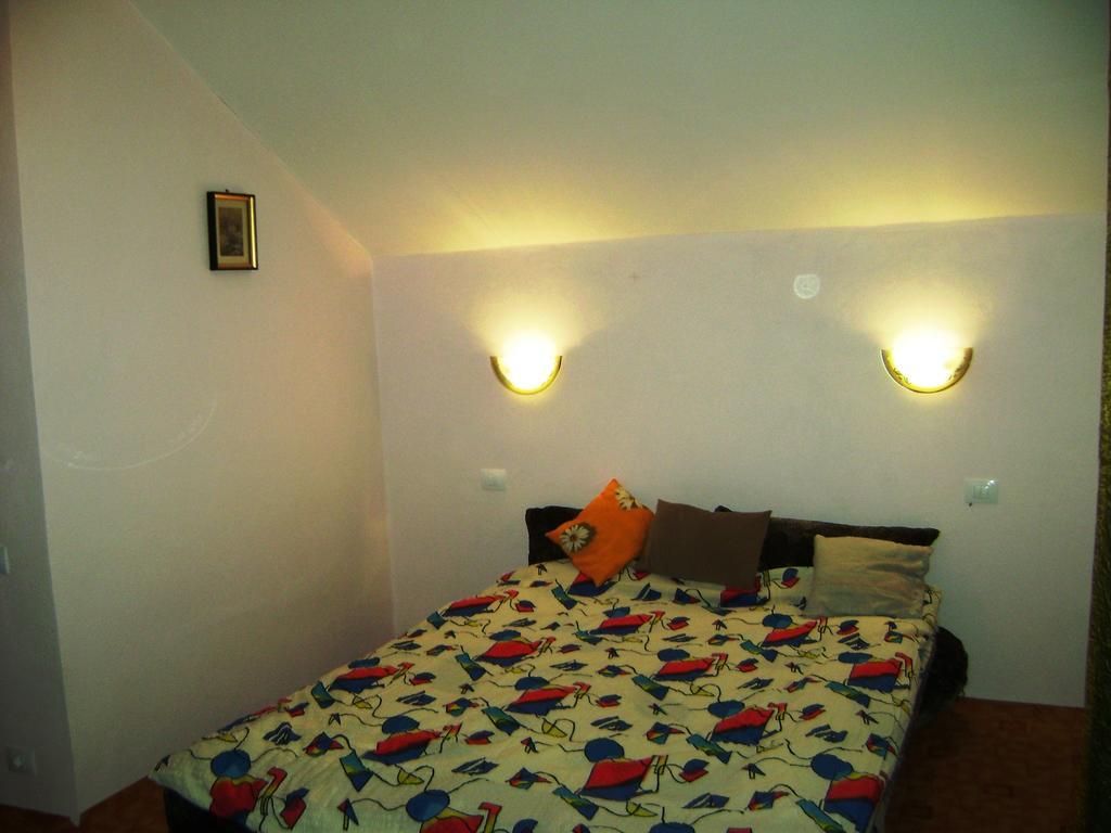 Casa Mora Hotel Suceviţa Szoba fotó