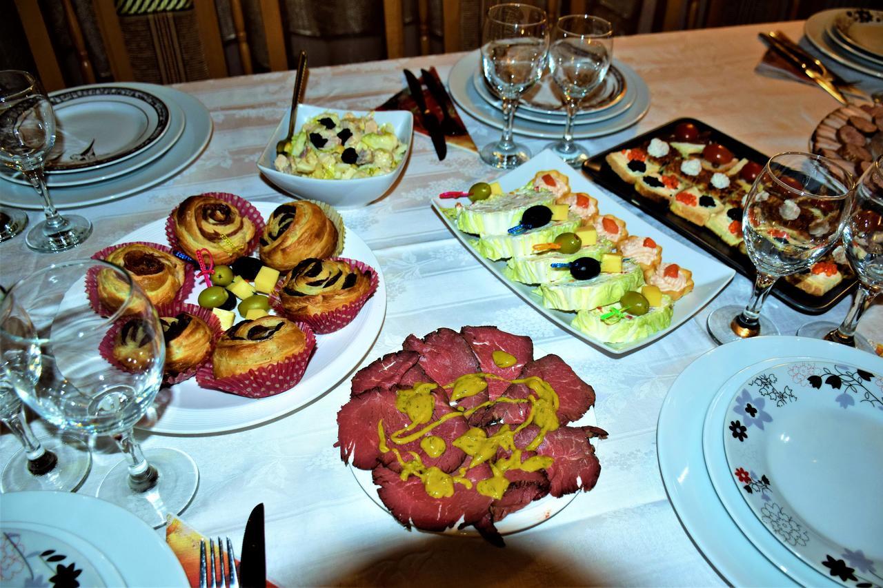 Casa Mora Hotel Suceviţa Kültér fotó